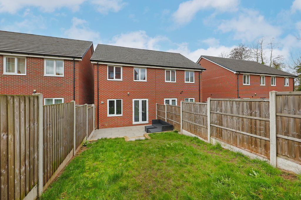 Sail Court Unstone